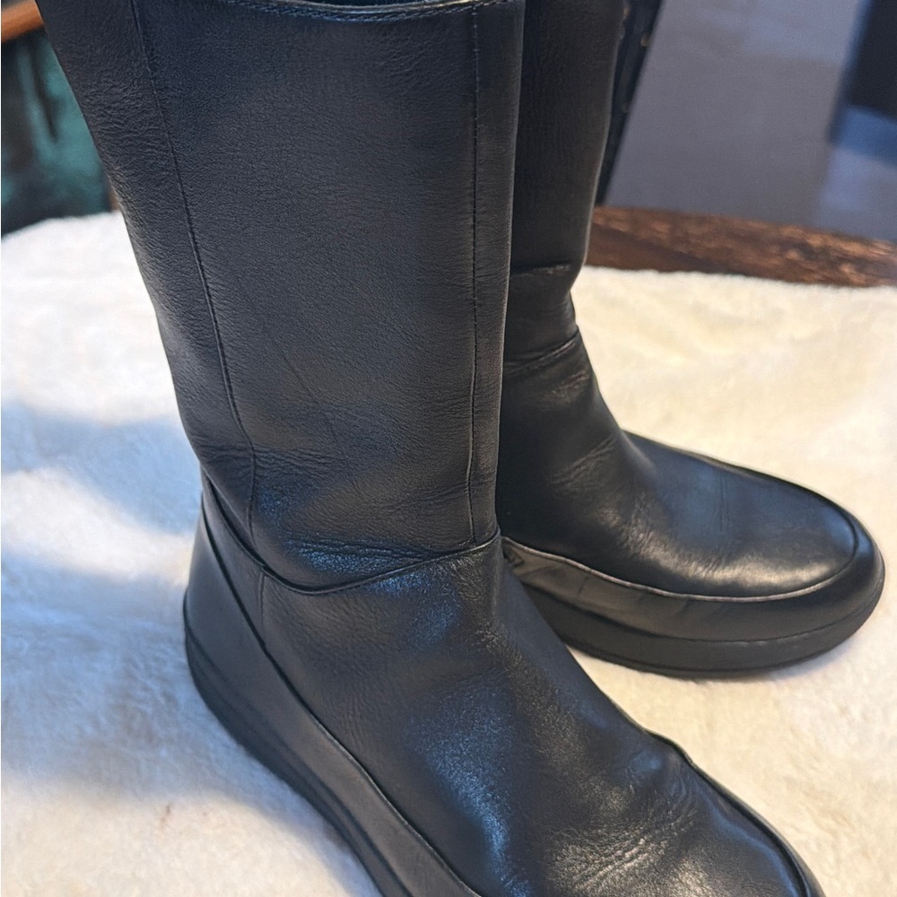 Fitflop Black Ankle Boots - Picture 10 of 10